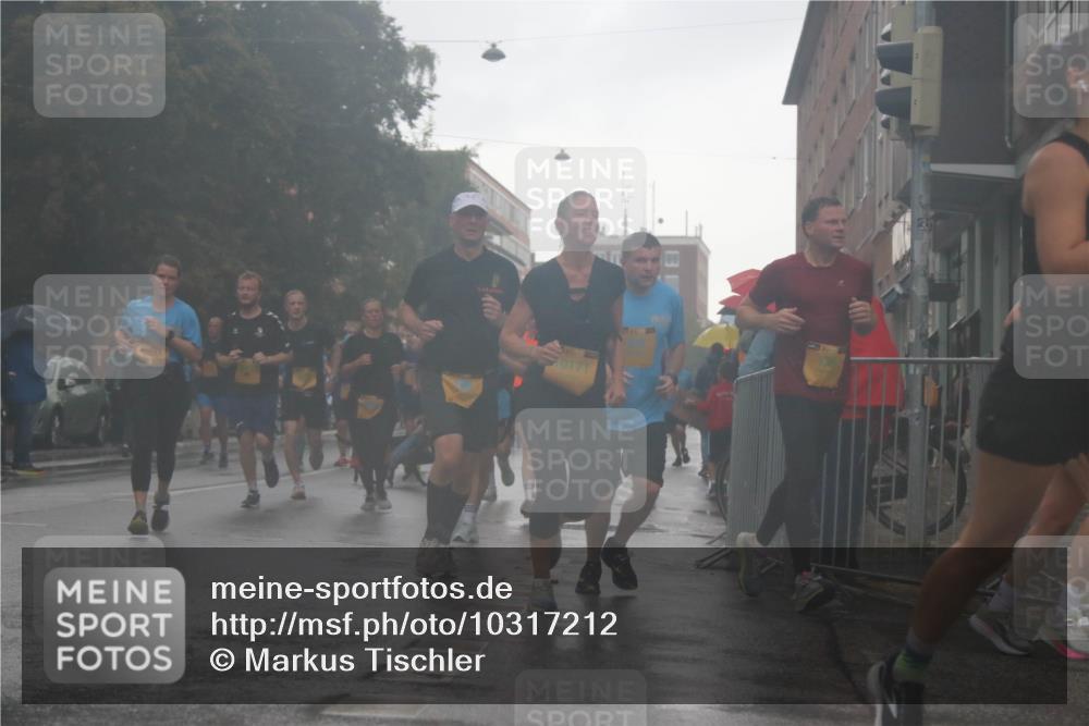 13.09.2026 - Kiel Lauf Markus Tischler http://msf.ph/oto/10317212 13.09.2026 10:47:47 Fleethörn 6831 meine-sportfotos.de