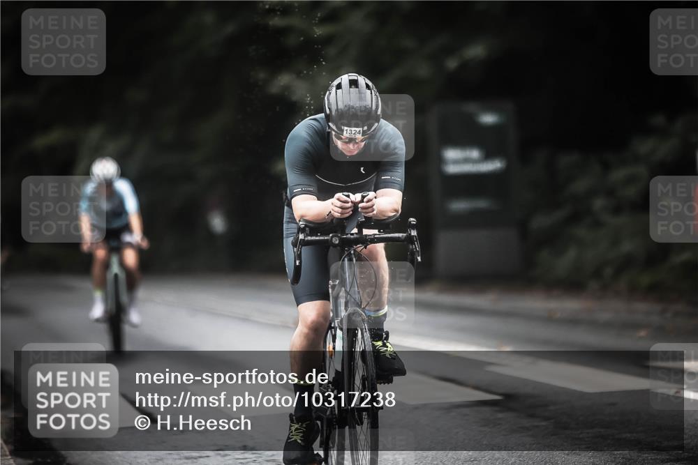 13.09.2026 - Stadtparktriathlon H.Heesch http://msf.ph/oto/10317238 13.09.2026 13:00:58 Radfahren 1228, 1319, 1324, 1367 meine-sportfotos.de