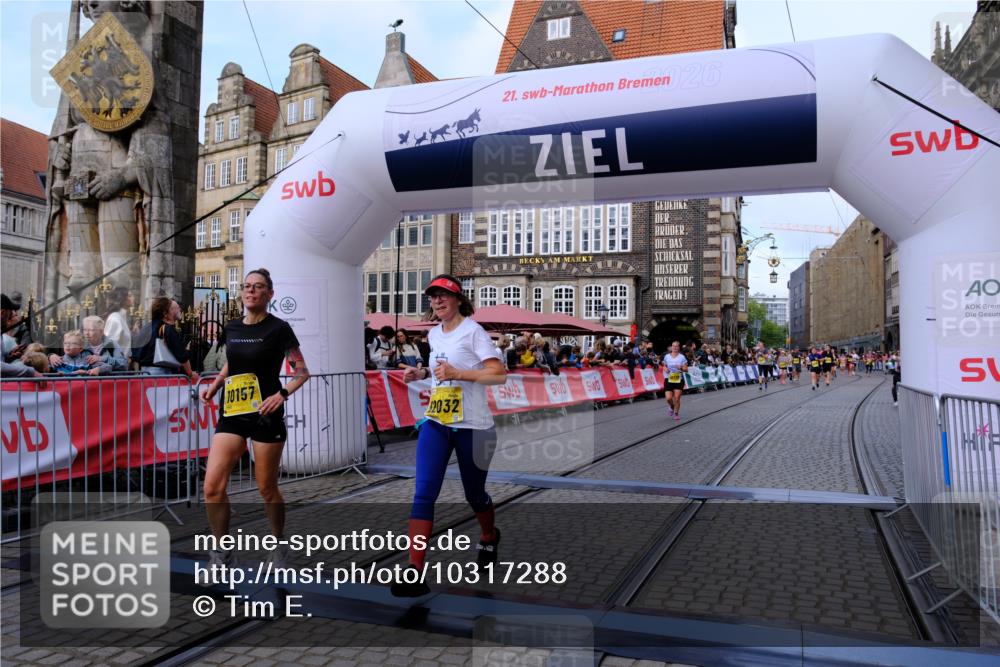 13.09.2026 - 21. swb-Marathon Bremen Tim E. http://msf.ph/oto/10317288 13.09.2026 10:57:19 Ziel 10157, 10408, 10610, 10700, 10772, 11000, 11079, 11236, 11292, 11328, 11484, 11946, 12032 meine-sportfotos.de