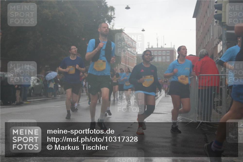 13.09.2026 - Kiel Lauf Markus Tischler http://msf.ph/oto/10317328 13.09.2026 10:47:56 Fleethörn 7437, 8665 meine-sportfotos.de