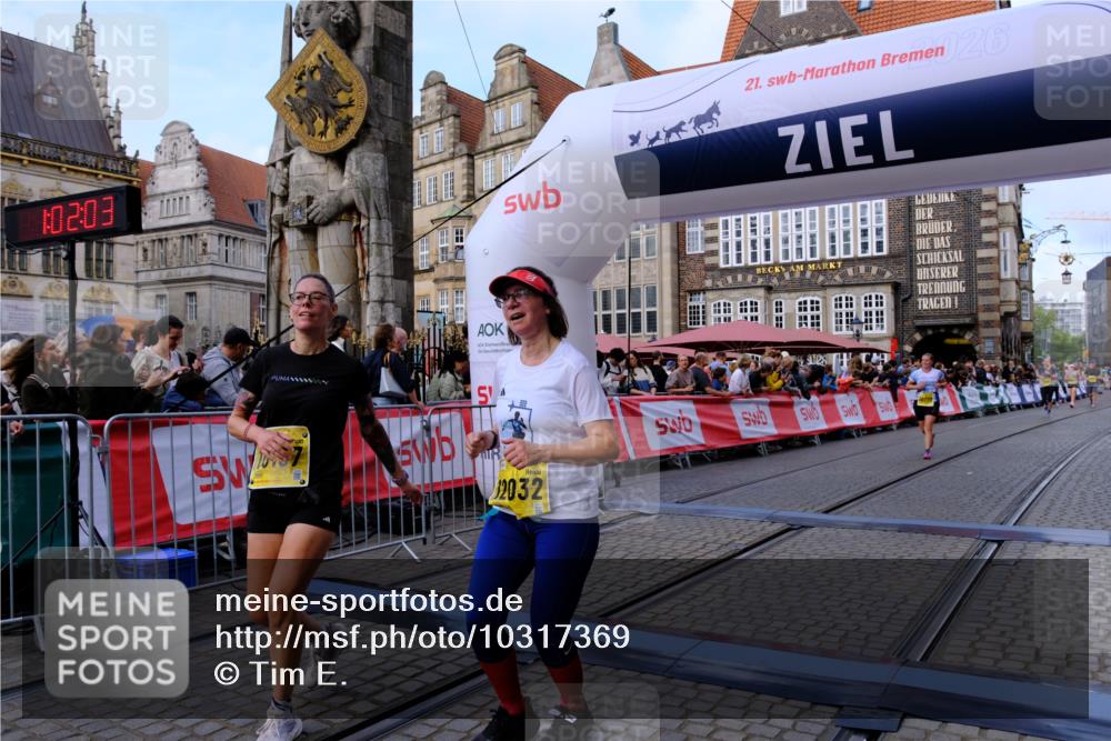 13.09.2026 - 21. swb-Marathon Bremen Tim E. http://msf.ph/oto/10317369 13.09.2026 10:57:19 Ziel 10157, 10408, 10610, 10700, 10772, 11000, 11079, 11236, 11292, 11328, 11484, 11946, 12032 meine-sportfotos.de