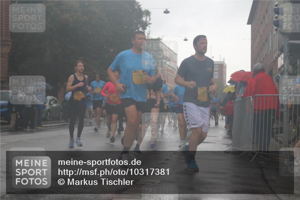 13.09.2026 - Kiel Lauf Markus Tischler http://msf.ph/oto/10317381 13.09.2026 10:48:01 Fleethörn 10703, 5115, 1980 meine-sportfotos.de
