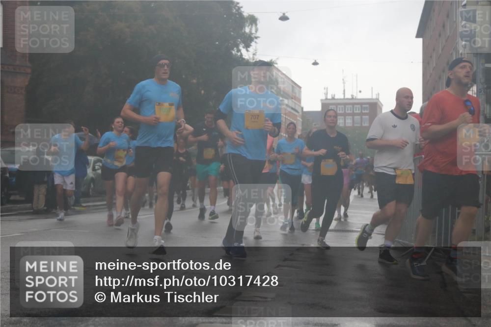 13.09.2026 - Kiel Lauf Markus Tischler http://msf.ph/oto/10317428 13.09.2026 10:48:04 Fleethörn 707 meine-sportfotos.de
