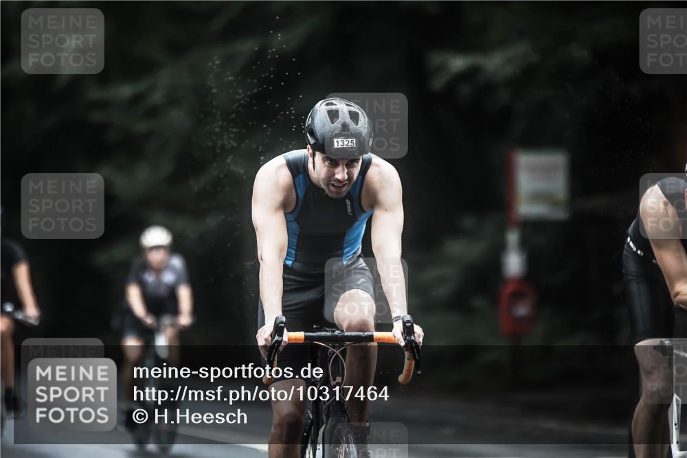 13.09.2026 - Stadtparktriathlon H.Heesch http://msf.ph/oto/10317464 13.09.2026 13:01:11 Radfahren 1188, 1209, 1216, 1294, 1298, 1321, 1325, 1362, 1388, 1400 meine-sportfotos.de