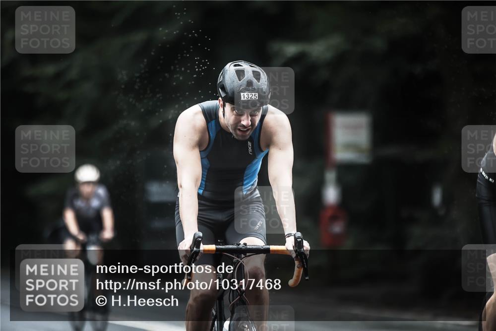13.09.2026 - Stadtparktriathlon H.Heesch http://msf.ph/oto/10317468 13.09.2026 13:01:11 Radfahren 1188, 1209, 1216, 1294, 1298, 1321, 1325, 1362, 1388, 1400 meine-sportfotos.de