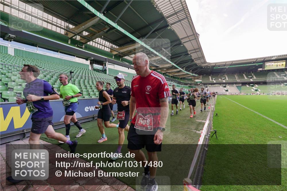 13.09.2026 - 21. swb-Marathon Bremen Michael Burmester http://msf.ph/oto/10317480 13.09.2026 13:14:59 Laufen im Stadion 143, 263, 266, 300, 414, 460, 631, 768, 956, 1008, 1047, 1392, 1408, 1573, 1596, 1818, 1819, 1874, 2024, 2035, 2079, 2233, 2235, 2314, 2359, 2385, 2386, 2387, 2412, 2457, 2466, 2484, 2494, 2521, 2540, 2564, 2667, 2690, 2691, 2693, 2737, 2760, 2783, 2829, 2838, 2859, 2861, 2865, 2874, 2887, 2958, 2978, 3075, 3111, 3157, 3165, 3185, 3209, 3265, 3304, 3355, 3378, 3382, 3405, 3428, 3653, 3661, 3670, 3680, 3829, 4034, 4080, 4306, 703 meine-sportfotos.de