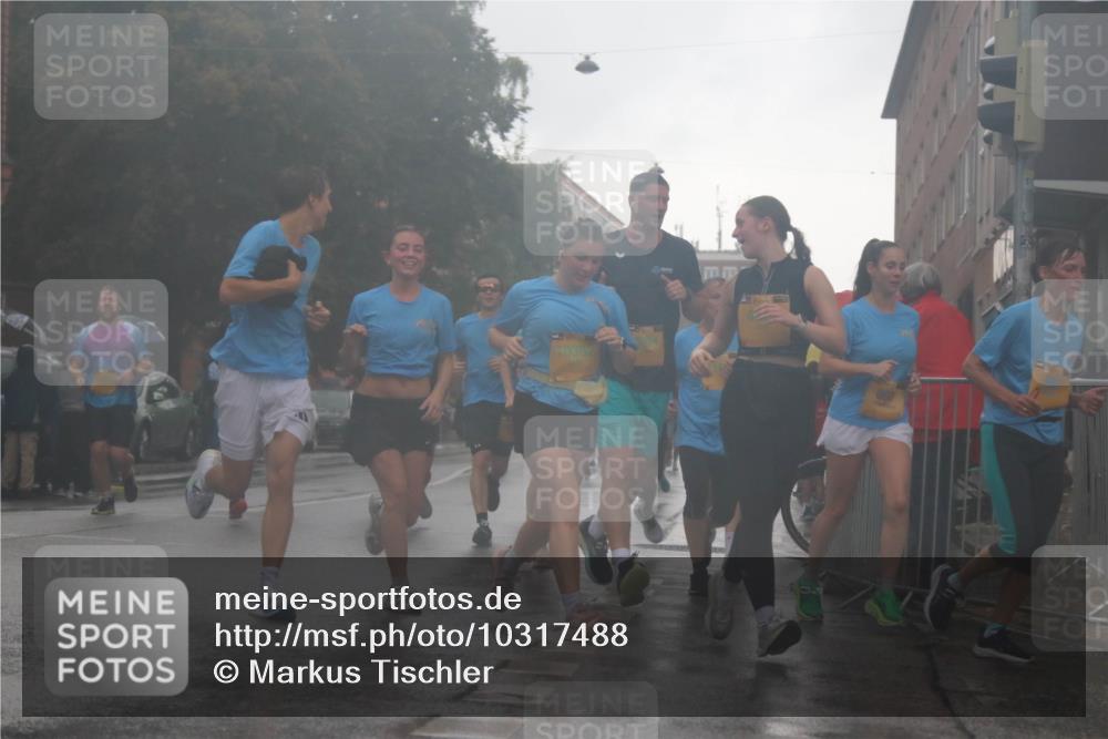 13.09.2026 - Kiel Lauf Markus Tischler http://msf.ph/oto/10317488 13.09.2026 10:48:07 Fleethörn 807 meine-sportfotos.de