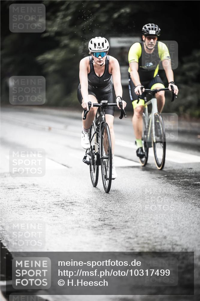 13.09.2026 - Stadtparktriathlon H.Heesch http://msf.ph/oto/10317499 13.09.2026 11:53:15 Radfahren 720, 798, 839, 844, 866 meine-sportfotos.de