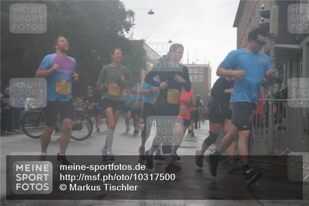 13.09.2026 - Kiel Lauf Markus Tischler http://msf.ph/oto/10317500 13.09.2026 10:48:10 Fleethörn 11413, 3769, 7266 meine-sportfotos.de
