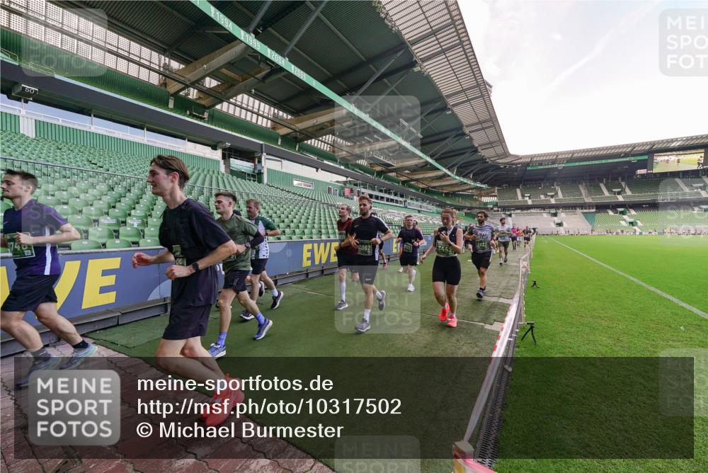 13.09.2026 - 21. swb-Marathon Bremen Michael Burmester http://msf.ph/oto/10317502 13.09.2026 13:15:00 Laufen im Stadion 143, 263, 266, 300, 414, 460, 631, 768, 956, 1008, 1047, 1392, 1408, 1573, 1596, 1818, 1819, 1874, 2024, 2035, 2079, 2233, 2235, 2314, 2359, 2385, 2386, 2387, 2412, 2457, 2466, 2484, 2494, 2521, 2540, 2564, 2667, 2690, 2691, 2693, 2737, 2760, 2783, 2829, 2838, 2859, 2861, 2865, 2874, 2887, 2958, 2978, 3075, 3111, 3157, 3165, 3185, 3209, 3265, 3304, 3355, 3378, 3382, 3405, 3428, 3653, 3661, 3670, 3680, 3829, 4034, 4080, 4306, 703 meine-sportfotos.de