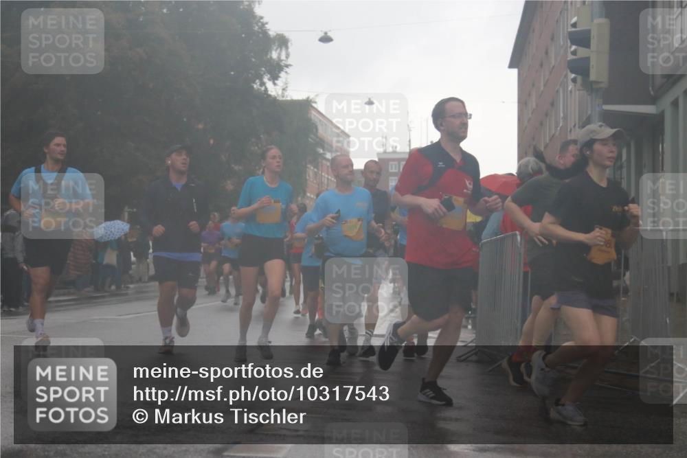 13.09.2026 - Kiel Lauf Markus Tischler http://msf.ph/oto/10317543 13.09.2026 10:48:15 Fleethörn  meine-sportfotos.de