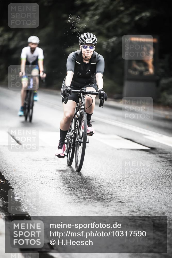 13.09.2026 - Stadtparktriathlon H.Heesch http://msf.ph/oto/10317590 13.09.2026 11:53:30 Radfahren 769, 795, 819, 834, 849, 915, 917 meine-sportfotos.de
