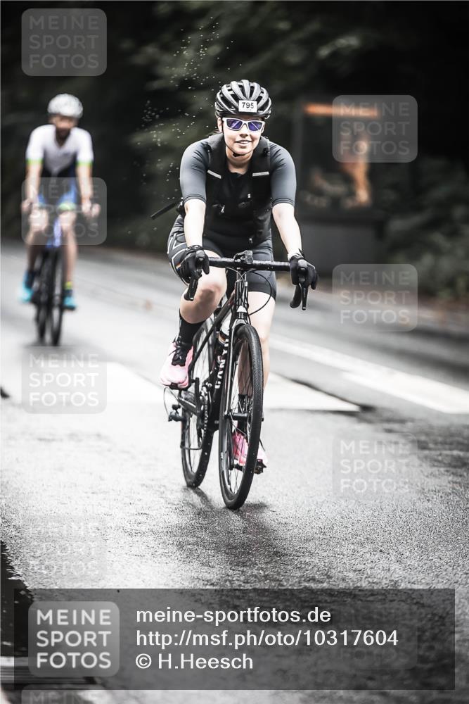 13.09.2026 - Stadtparktriathlon H.Heesch http://msf.ph/oto/10317604 13.09.2026 11:53:30 Radfahren 769, 795, 819, 834, 849, 915, 917 meine-sportfotos.de