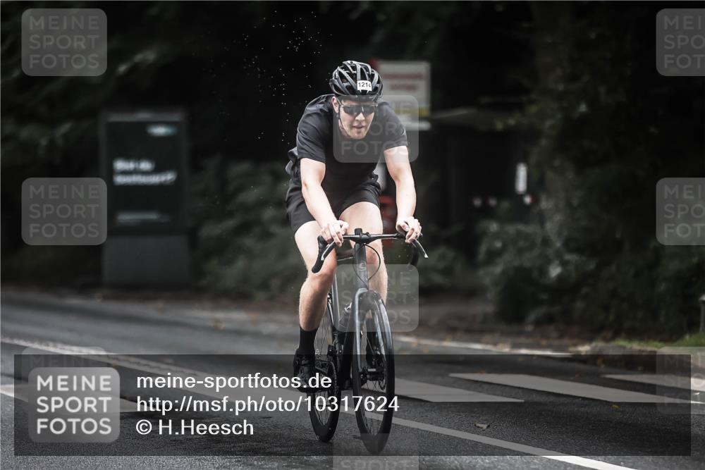 13.09.2026 - Stadtparktriathlon H.Heesch http://msf.ph/oto/10317624 13.09.2026 13:01:21 Radfahren 1079, 1119, 1188, 1214, 1229, 1294, 1362, 1387, 1404 meine-sportfotos.de