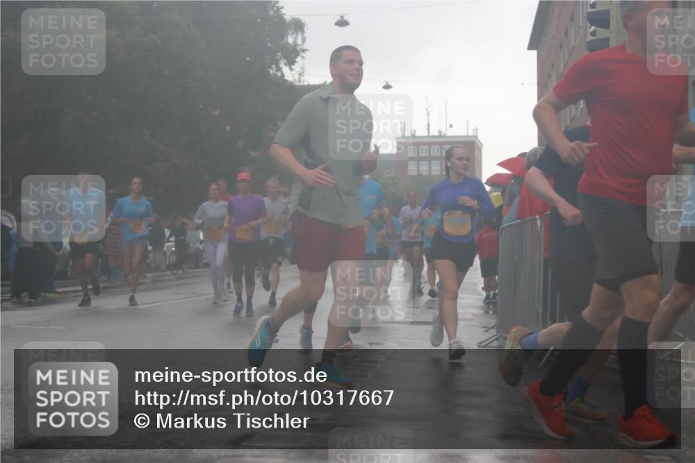 13.09.2026 - Kiel Lauf Markus Tischler http://msf.ph/oto/10317667 13.09.2026 10:48:24 Fleethörn  meine-sportfotos.de
