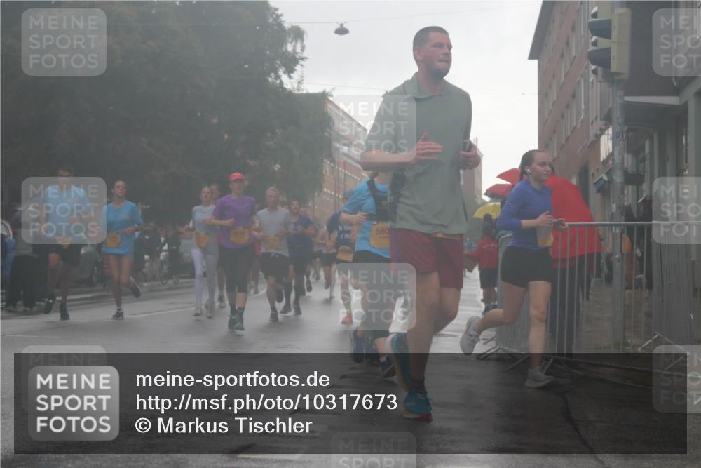 13.09.2026 - Kiel Lauf Markus Tischler http://msf.ph/oto/10317673 13.09.2026 10:48:25 Fleethörn 8105, 580 meine-sportfotos.de