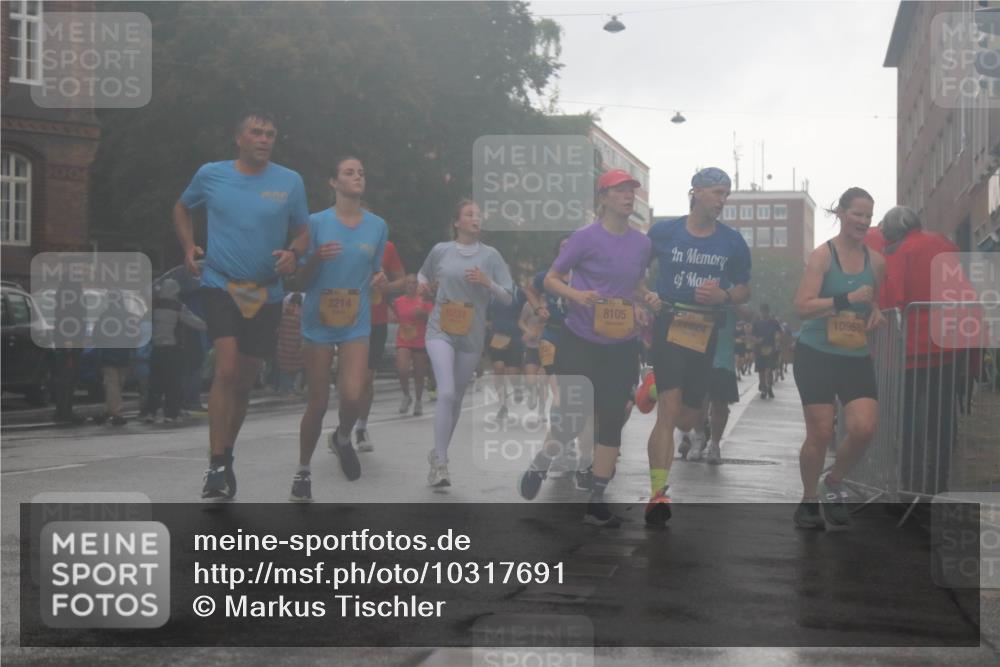 13.09.2026 - Kiel Lauf Markus Tischler http://msf.ph/oto/10317691 13.09.2026 10:48:27 Fleethörn 3214, 9231, 8105, 10968 meine-sportfotos.de