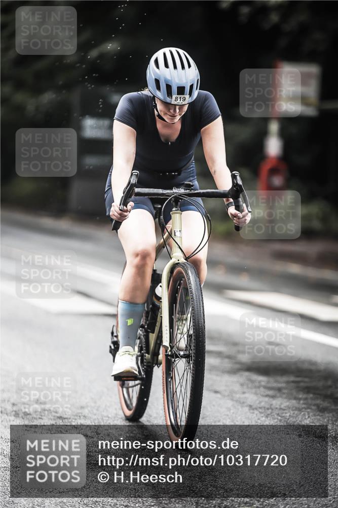 13.09.2026 - Stadtparktriathlon H.Heesch http://msf.ph/oto/10317720 13.09.2026 11:53:34 Radfahren 769, 795, 819, 834, 849, 915, 917 meine-sportfotos.de