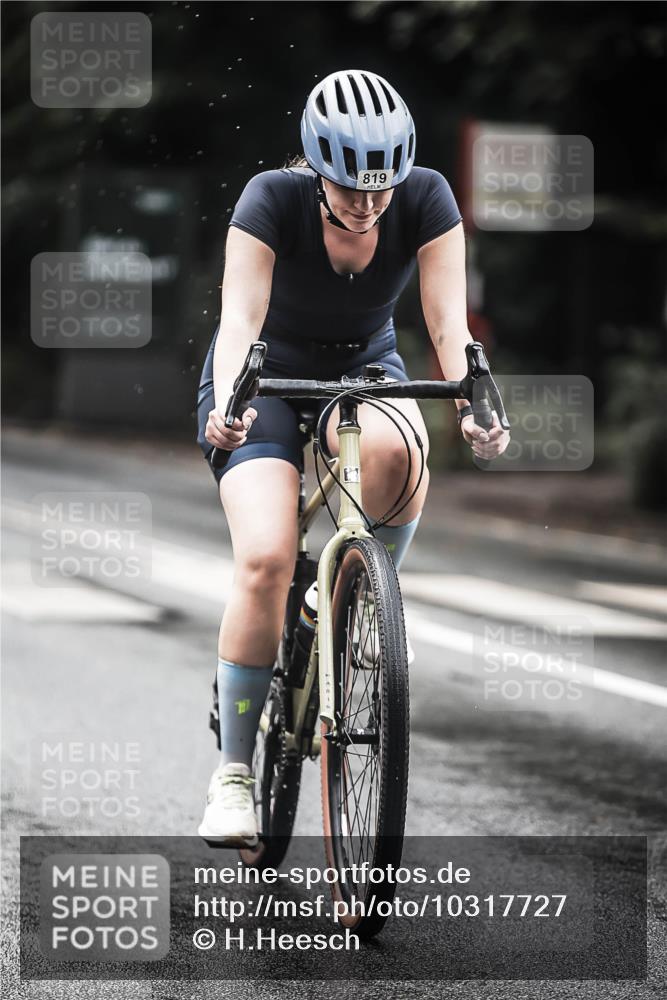 13.09.2026 - Stadtparktriathlon H.Heesch http://msf.ph/oto/10317727 13.09.2026 11:53:34 Radfahren 769, 795, 819, 834, 849, 915, 917 meine-sportfotos.de