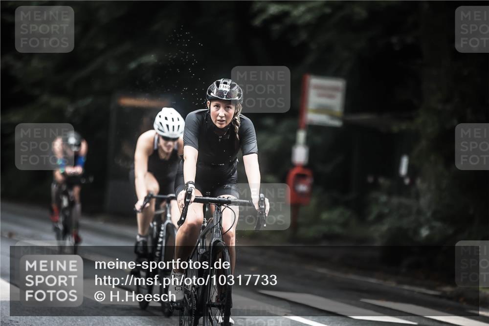 13.09.2026 - Stadtparktriathlon H.Heesch http://msf.ph/oto/10317733 13.09.2026 13:01:32 Radfahren 1224, 1254, 1293, 1308, 1326, 1382, 1384, 1404 meine-sportfotos.de