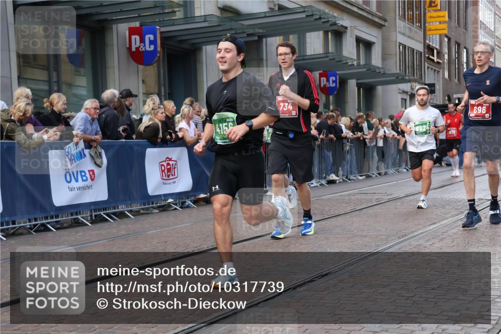 13.09.2026 - 21. swb-Marathon Bremen Strokosch-Dieckow http://msf.ph/oto/10317739 13.09.2026 13:16:51 Ziel 842, 2052, 2319, 3246, 3706, 4156, 4805, 6095, 6624, 6704, 6734, 6759, 6953, 7284, 8111, 8418, 8858, 385, 472, 675, 696, 734, 816, 827, 985, 1970, 2319, 2473, 2474, 2809, 3716, 3961, 4135, 4137, 4485, 5255, 5772, 6049, 6367, 6531, 6535, 6819, 7297, 7387, 7875 meine-sportfotos.de