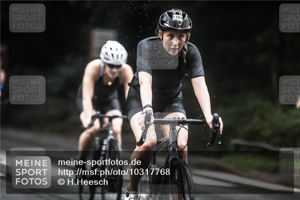 13.09.2026 - Stadtparktriathlon H.Heesch http://msf.ph/oto/10317768 13.09.2026 13:01:33 Radfahren 1224, 1254, 1293, 1308, 1326, 1382, 1384, 1404 meine-sportfotos.de