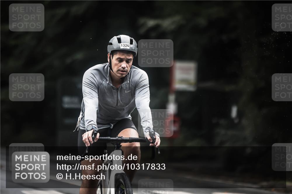 13.09.2026 - Stadtparktriathlon H.Heesch http://msf.ph/oto/10317833 13.09.2026 13:01:38 Radfahren 1224, 1254, 1293, 1308, 1326, 1382 meine-sportfotos.de
