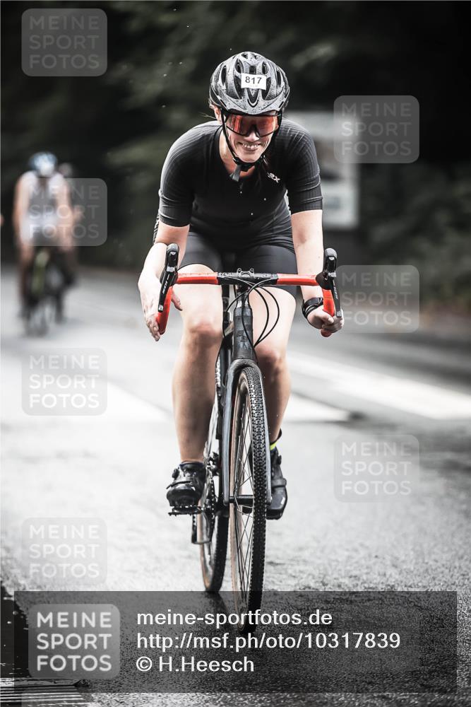 13.09.2026 - Stadtparktriathlon H.Heesch http://msf.ph/oto/10317839 13.09.2026 11:53:44 Radfahren 817, 828, 838, 870, 874, 880, 907 meine-sportfotos.de