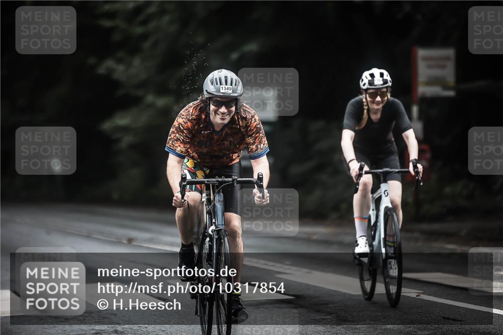 13.09.2026 - Stadtparktriathlon H.Heesch http://msf.ph/oto/10317854 13.09.2026 13:01:48 Radfahren 1280, 1349, 1368, 1376 meine-sportfotos.de