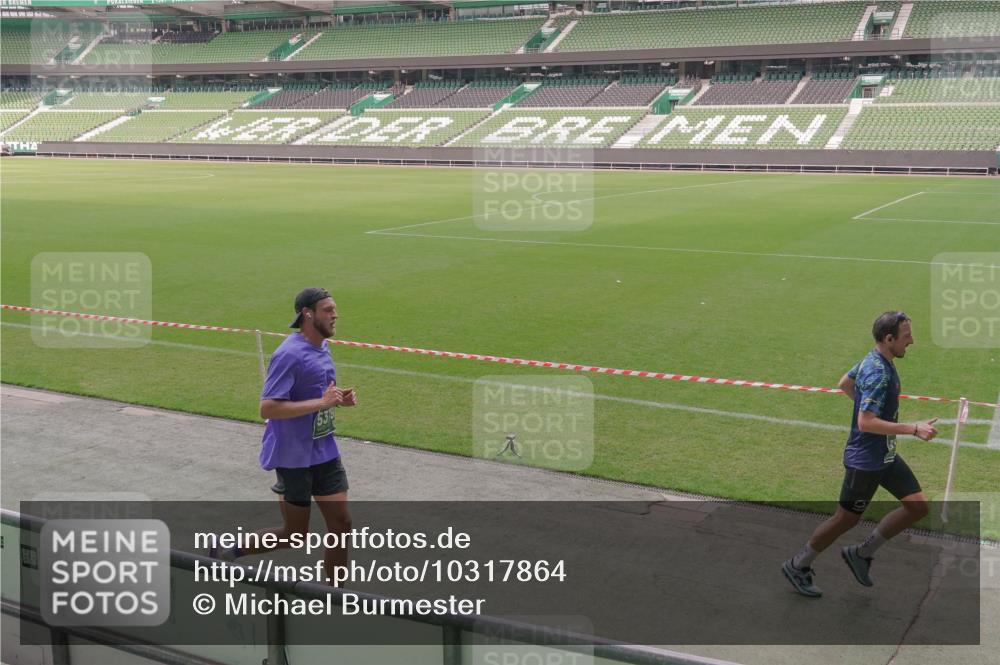 13.09.2026 - 21. swb-Marathon Bremen Michael Burmester http://msf.ph/oto/10317864 13.09.2026 12:53:10 Laufen im Stadion 102, 107, 145, 235, 313, 376, 472, 541, 560, 615, 616, 675, 683, 696, 740, 755, 792, 816, 863, 982, 985, 987, 1033, 1056, 1076, 1207, 1232, 1252, 1297, 1419, 1433, 1445, 1468, 1492, 1528, 1542, 1551, 1646, 1664, 1704, 1707, 1814, 1955, 2007, 2008, 2043, 2055, 2203, 2280, 2350, 2362, 2401, 2422, 2454, 2480, 2498, 2623, 2767, 2820, 2847, 2858, 2997, 3085, 3149, 3236, 3336, 3362, 3413, 3448, 3566, 3830, 3899, 3988, 4283, 4475, 4573, 4605, 5152 meine-sportfotos.de