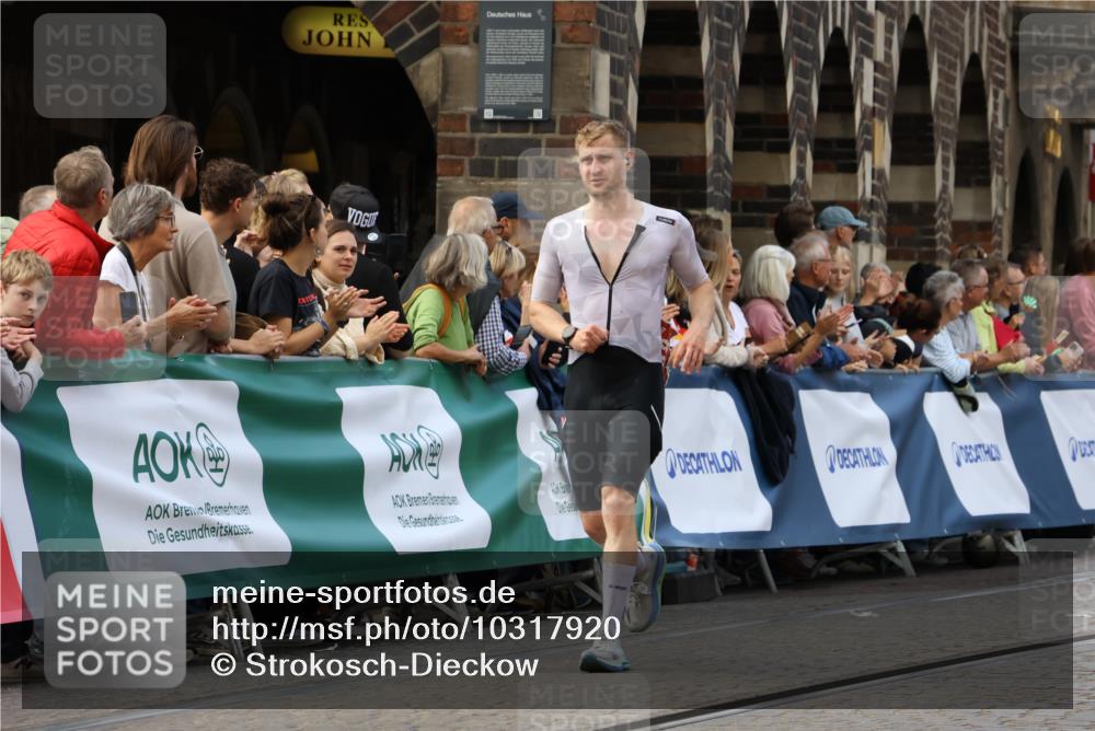 13.09.2026 - 21. swb-Marathon Bremen Strokosch-Dieckow http://msf.ph/oto/10317920 13.09.2026 13:07:04 Ziel 508, 521, 788, 1009, 2832, 3127, 3910, 4574, 4777, 5238, 6784, 6951, 8580, 8888, 1540, 1863, 3118, 4808, 6053, 7636, 7876, 8980, 9927 meine-sportfotos.de