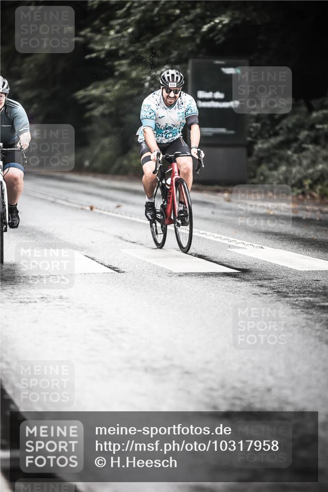 13.09.2026 - Stadtparktriathlon H.Heesch http://msf.ph/oto/10317958 13.09.2026 11:53:50 Radfahren 799, 817, 828, 838, 870, 874, 880, 939 meine-sportfotos.de