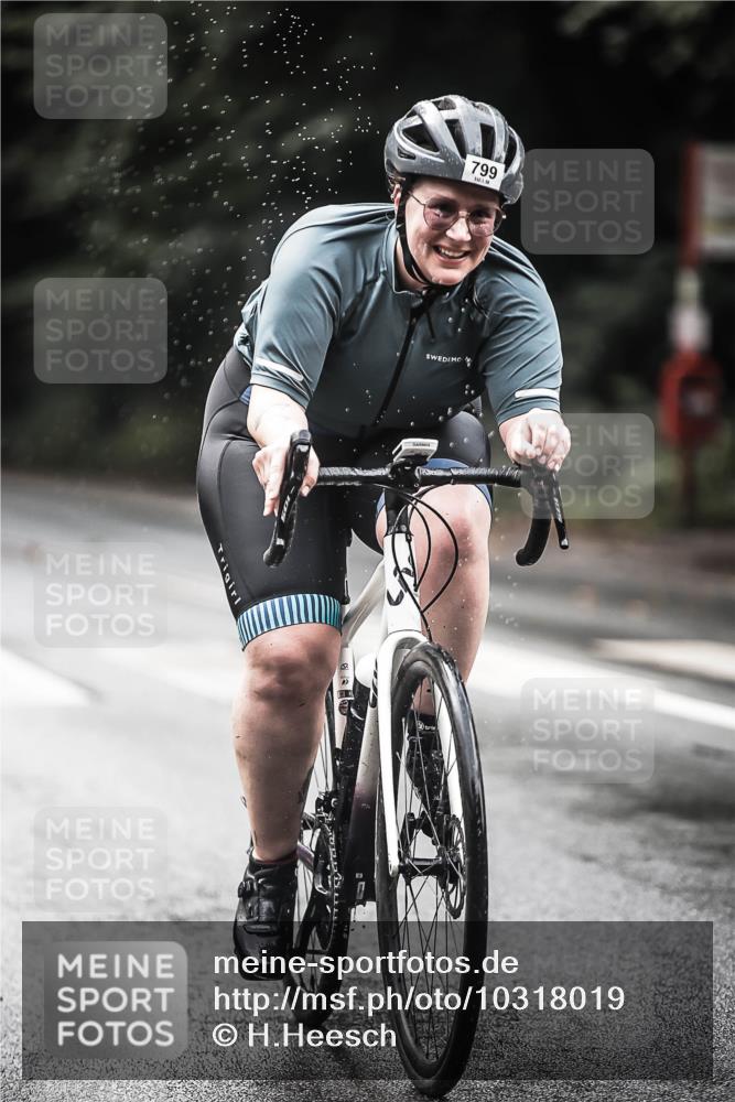 13.09.2026 - Stadtparktriathlon H.Heesch http://msf.ph/oto/10318019 13.09.2026 11:53:51 Radfahren 799, 828, 838, 870, 874, 880, 939 meine-sportfotos.de