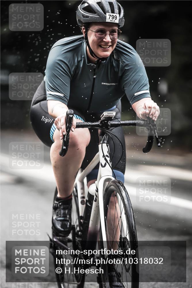 13.09.2026 - Stadtparktriathlon H.Heesch http://msf.ph/oto/10318032 13.09.2026 11:53:51 Radfahren 799, 828, 838, 870, 874, 880, 939 meine-sportfotos.de