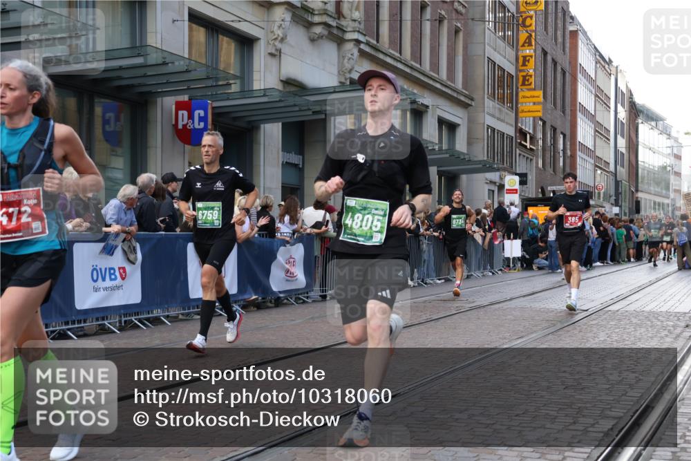 13.09.2026 - 21. swb-Marathon Bremen Strokosch-Dieckow http://msf.ph/oto/10318060 13.09.2026 13:17:00 Ziel 842, 2052, 3148, 4805, 6095, 6624, 6734, 6759, 6803, 7284, 8111, 8253, 8418, 8532, 8714, 9075, 385, 472, 675, 696, 734, 827, 985, 1970, 2319, 2473, 2474, 2809, 3246, 3706, 3716, 3961, 4135, 4137, 4156, 4485, 5772, 6049, 6531, 6535, 6704, 6819, 6953, 7297, 7387, 7875, 8858 meine-sportfotos.de