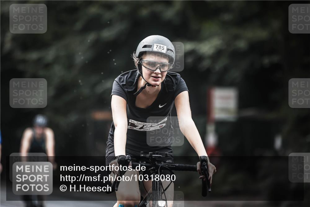 13.09.2026 - Stadtparktriathlon H.Heesch http://msf.ph/oto/10318080 13.09.2026 11:54:00 Radfahren 762, 785, 835, 871, 945 meine-sportfotos.de