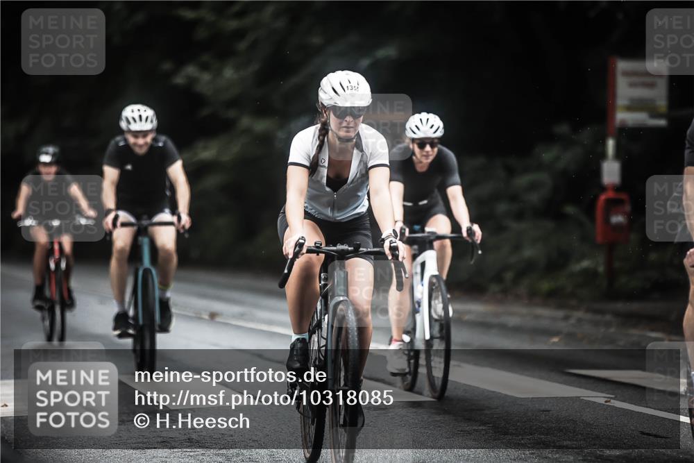 13.09.2026 - Stadtparktriathlon H.Heesch http://msf.ph/oto/10318085 13.09.2026 13:02:00 Radfahren 1189, 1232, 1248, 1255, 1287, 1299, 1329, 1355, 1376, 1393 meine-sportfotos.de