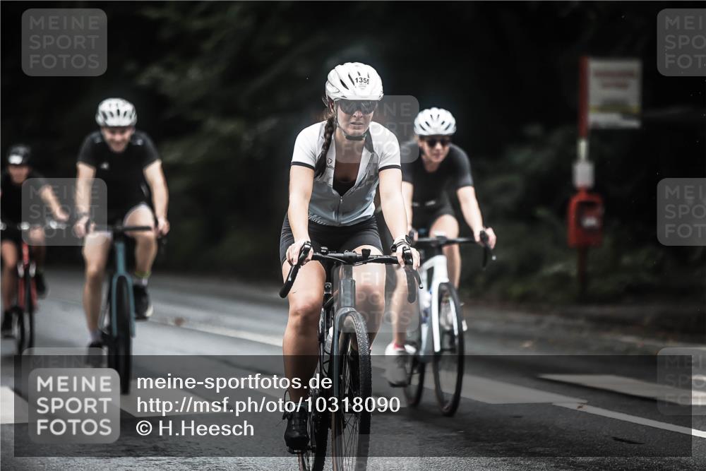 13.09.2026 - Stadtparktriathlon H.Heesch http://msf.ph/oto/10318090 13.09.2026 13:02:00 Radfahren 1189, 1232, 1248, 1255, 1287, 1299, 1329, 1355, 1376, 1393 meine-sportfotos.de