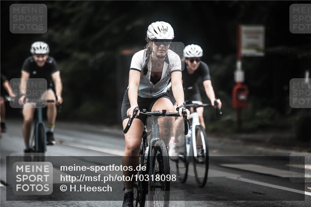13.09.2026 - Stadtparktriathlon H.Heesch http://msf.ph/oto/10318098 13.09.2026 13:02:00 Radfahren 1189, 1232, 1248, 1255, 1287, 1299, 1329, 1355, 1376, 1393 meine-sportfotos.de