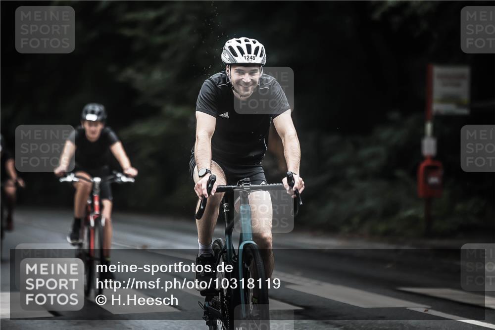 13.09.2026 - Stadtparktriathlon H.Heesch http://msf.ph/oto/10318119 13.09.2026 13:02:01 Radfahren 1189, 1217, 1232, 1248, 1255, 1287, 1299, 1329, 1355, 1393, 1411 meine-sportfotos.de