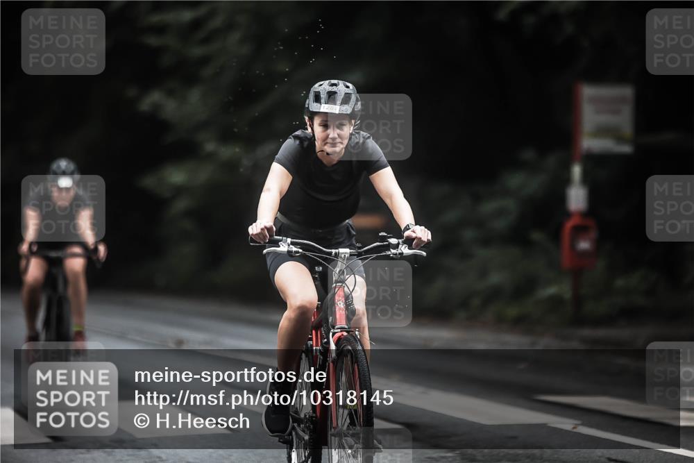 13.09.2026 - Stadtparktriathlon H.Heesch http://msf.ph/oto/10318145 13.09.2026 13:02:02 Radfahren 1189, 1217, 1232, 1248, 1255, 1287, 1299, 1329, 1355, 1393, 1411 meine-sportfotos.de