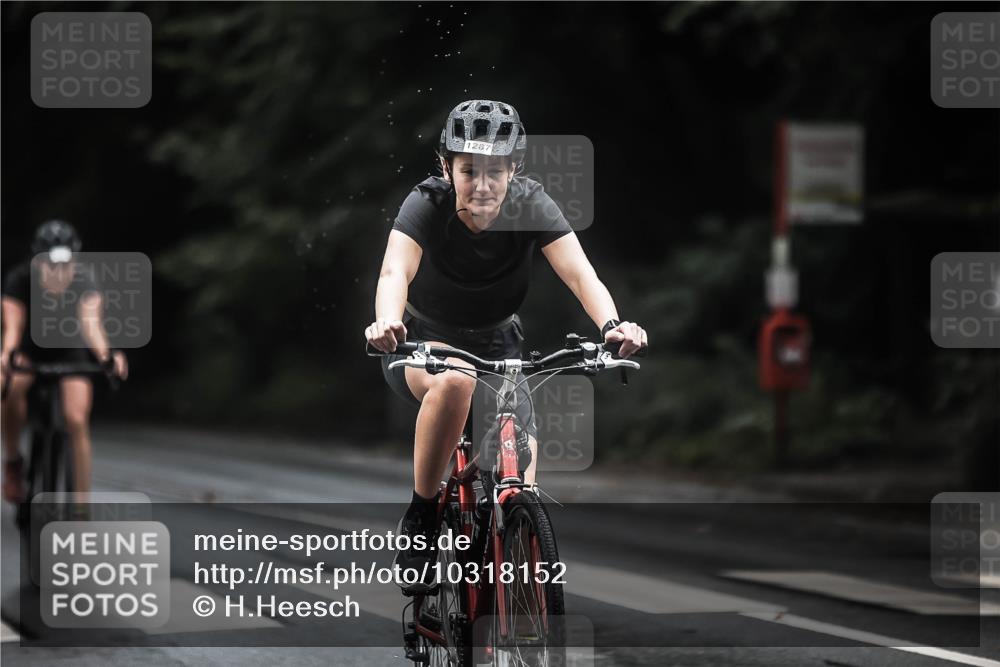 13.09.2026 - Stadtparktriathlon H.Heesch http://msf.ph/oto/10318152 13.09.2026 13:02:03 Radfahren 1217, 1232, 1248, 1255, 1287, 1299, 1329, 1355, 1393, 1411 meine-sportfotos.de