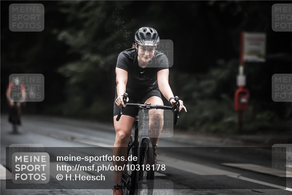 13.09.2026 - Stadtparktriathlon H.Heesch http://msf.ph/oto/10318178 13.09.2026 13:02:04 Radfahren 1217, 1232, 1248, 1255, 1287, 1329, 1355, 1373, 1393, 1411, 1425 meine-sportfotos.de