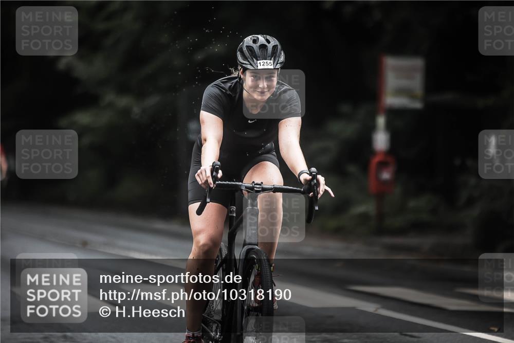13.09.2026 - Stadtparktriathlon H.Heesch http://msf.ph/oto/10318190 13.09.2026 13:02:04 Radfahren 1217, 1232, 1248, 1255, 1287, 1329, 1355, 1373, 1393, 1411, 1425 meine-sportfotos.de