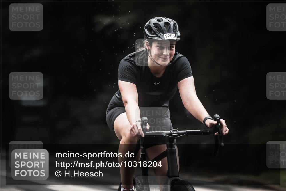 13.09.2026 - Stadtparktriathlon H.Heesch http://msf.ph/oto/10318204 13.09.2026 13:02:04 Radfahren 1217, 1232, 1248, 1255, 1287, 1329, 1355, 1373, 1393, 1411, 1425 meine-sportfotos.de