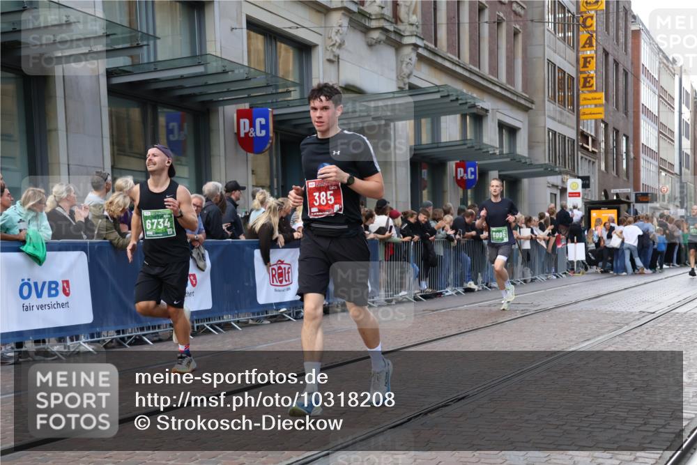 13.09.2026 - 21. swb-Marathon Bremen Strokosch-Dieckow http://msf.ph/oto/10318208 13.09.2026 13:17:03 Ziel 560, 842, 2008, 2052, 3148, 4805, 5550, 6095, 6624, 6734, 6759, 6803, 8100, 8111, 8253, 8418, 8446, 8532, 8714, 9075, 385, 472, 675, 734, 827, 1970, 2319, 2473, 2809, 3246, 3706, 3716, 3961, 4135, 4137, 4156, 4485, 5772, 6049, 6531, 6535, 6704, 6819, 6953, 7284, 7297, 7387, 8111, 8858 meine-sportfotos.de