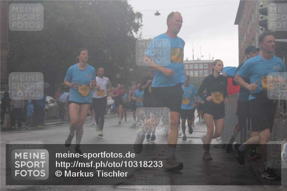 13.09.2026 - Kiel Lauf Markus Tischler http://msf.ph/oto/10318233 13.09.2026 10:49:12 Fleethörn 3873, 251, 10440 meine-sportfotos.de