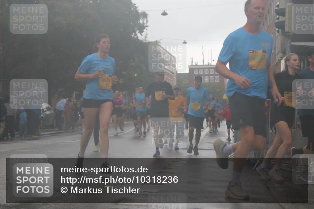 13.09.2026 - Kiel Lauf Markus Tischler http://msf.ph/oto/10318236 13.09.2026 10:49:13 Fleethörn 3873, 344, 251 meine-sportfotos.de