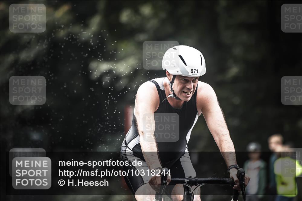 13.09.2026 - Stadtparktriathlon H.Heesch http://msf.ph/oto/10318244 13.09.2026 11:54:05 Radfahren 759, 762, 785, 835, 871, 882, 926, 945 meine-sportfotos.de