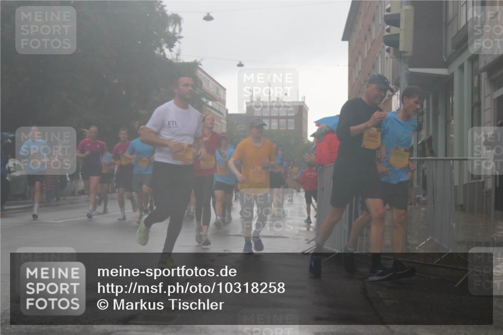 13.09.2026 - Kiel Lauf Markus Tischler http://msf.ph/oto/10318258 13.09.2026 10:49:15 Fleethörn 4175, 3440, 4205 meine-sportfotos.de